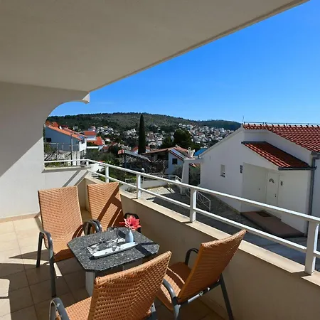 Апартаменты Seaview 11 Ciovo *